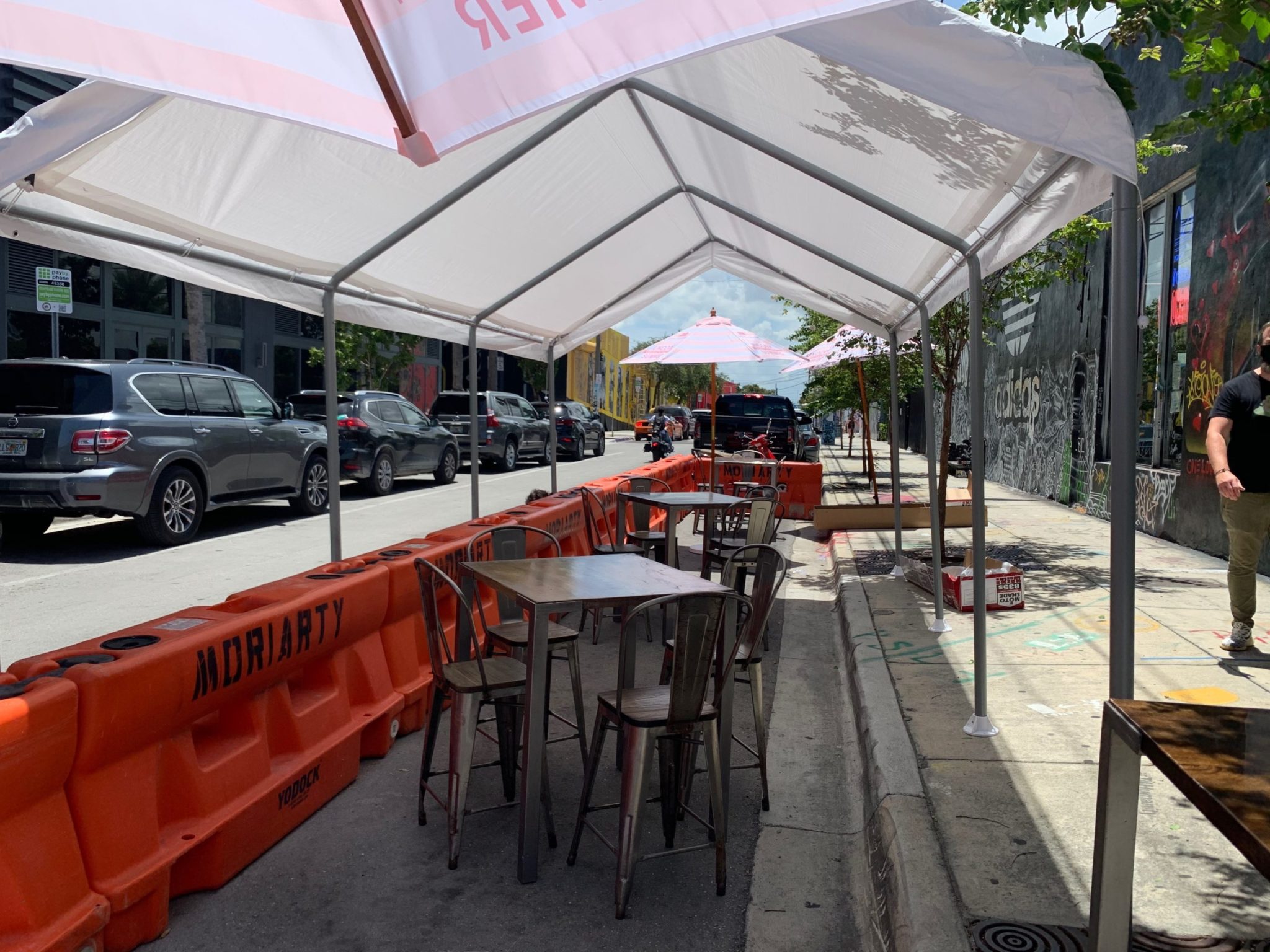 KYU Wynwood outdoor seating